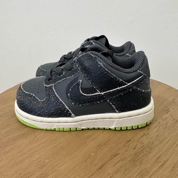 Nike Dunk Low SE TD 'Halloween - Cauldron - Size 5c - Picture 4 of 10